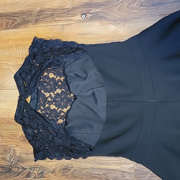 Dress - Picture 4 of 4